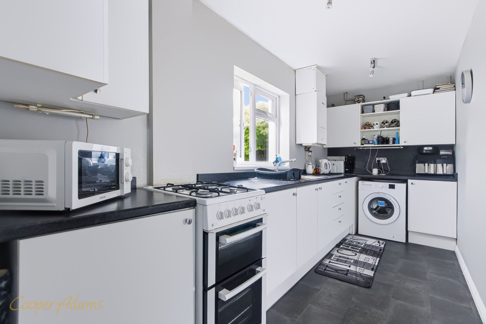27 Falkland Avenue, Littlehampton