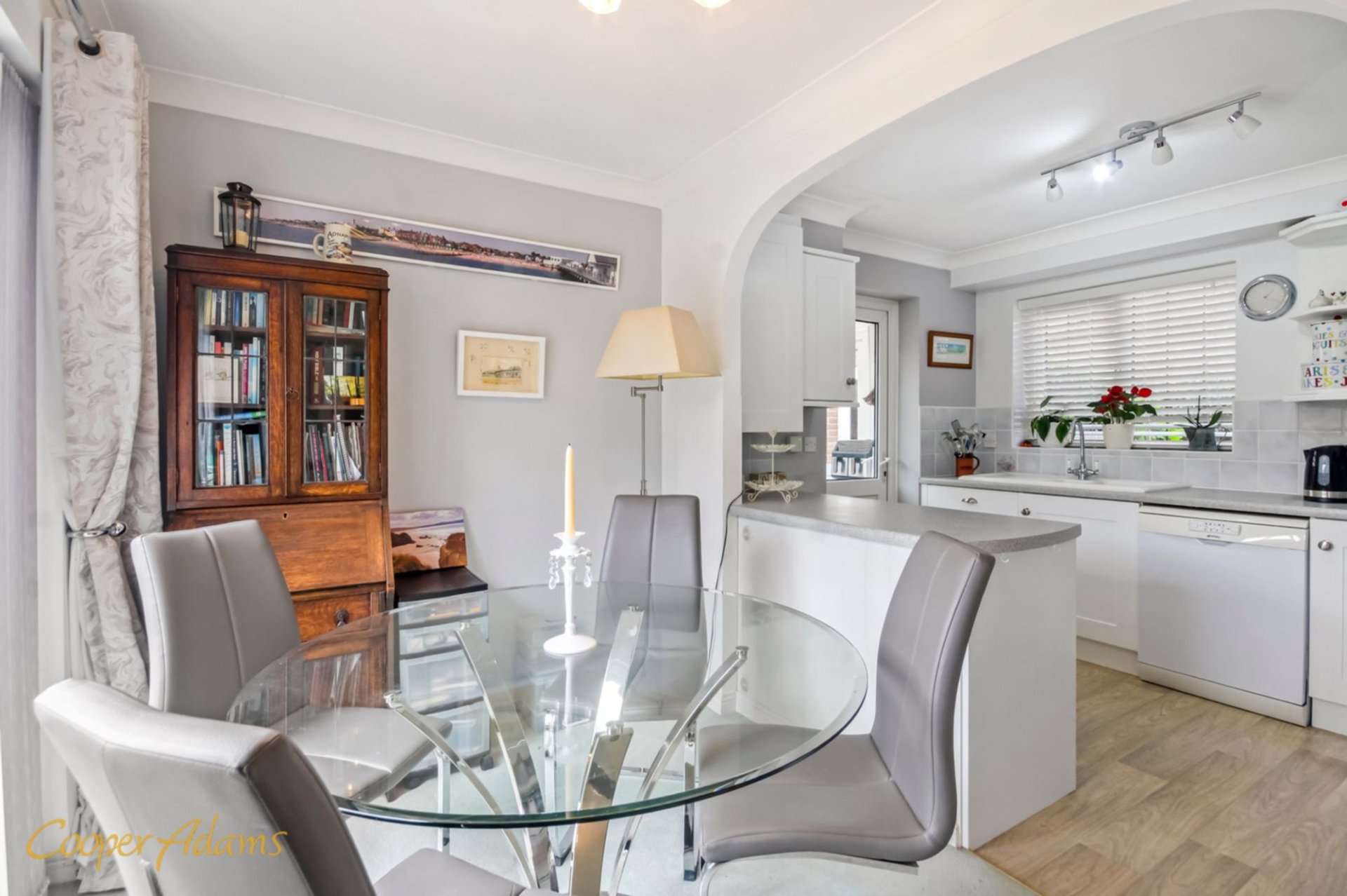 4 Cowdray Close, Rustington, Littlehampton