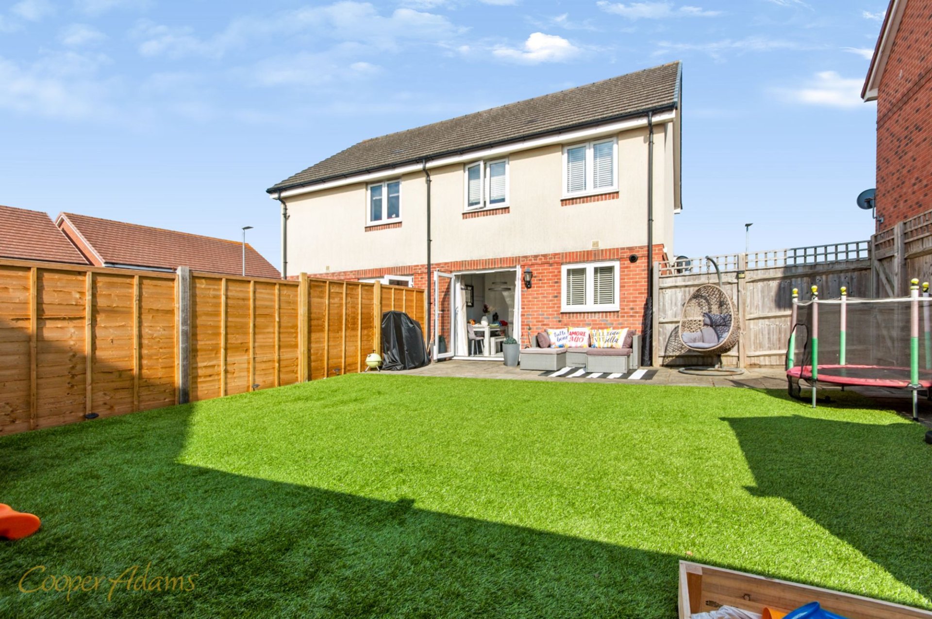49 Hinchliff Drive, Wick, Littlehampton