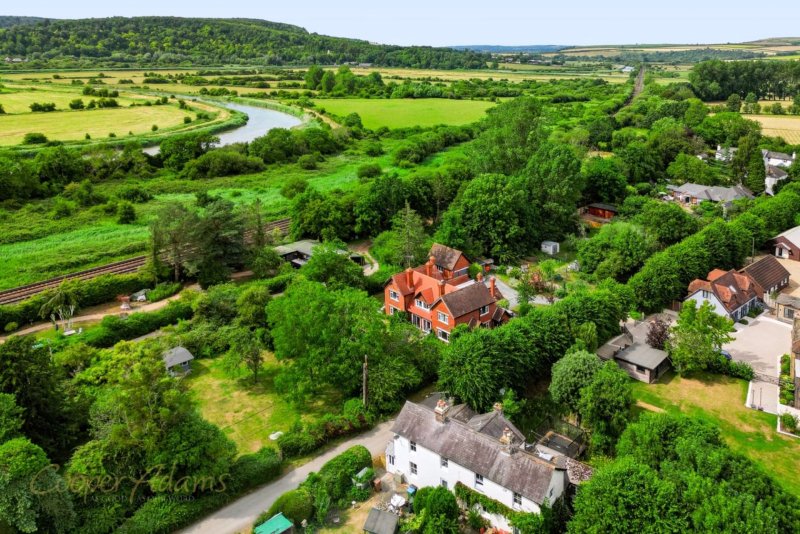 River House, Warningcamp, Arundel