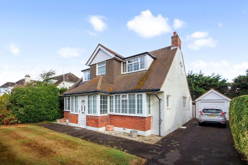 12 Cudlow Avenue, Rustington, Littlehampton
