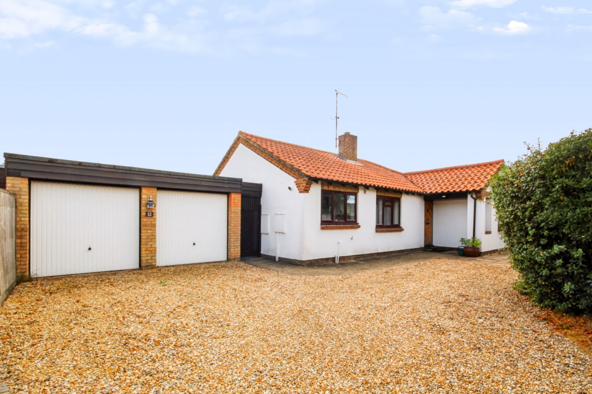 Video preview of 12 Meadow Park, East Preston, Littlehampton