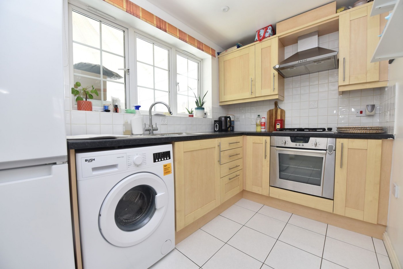 2 bedroom house in Flawn Way, Eynesbury