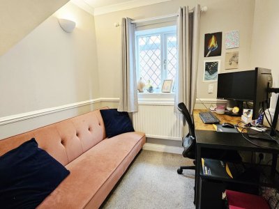 Photo 9