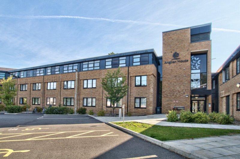 2 bedroom apartment in Anglian House, Huntingdon