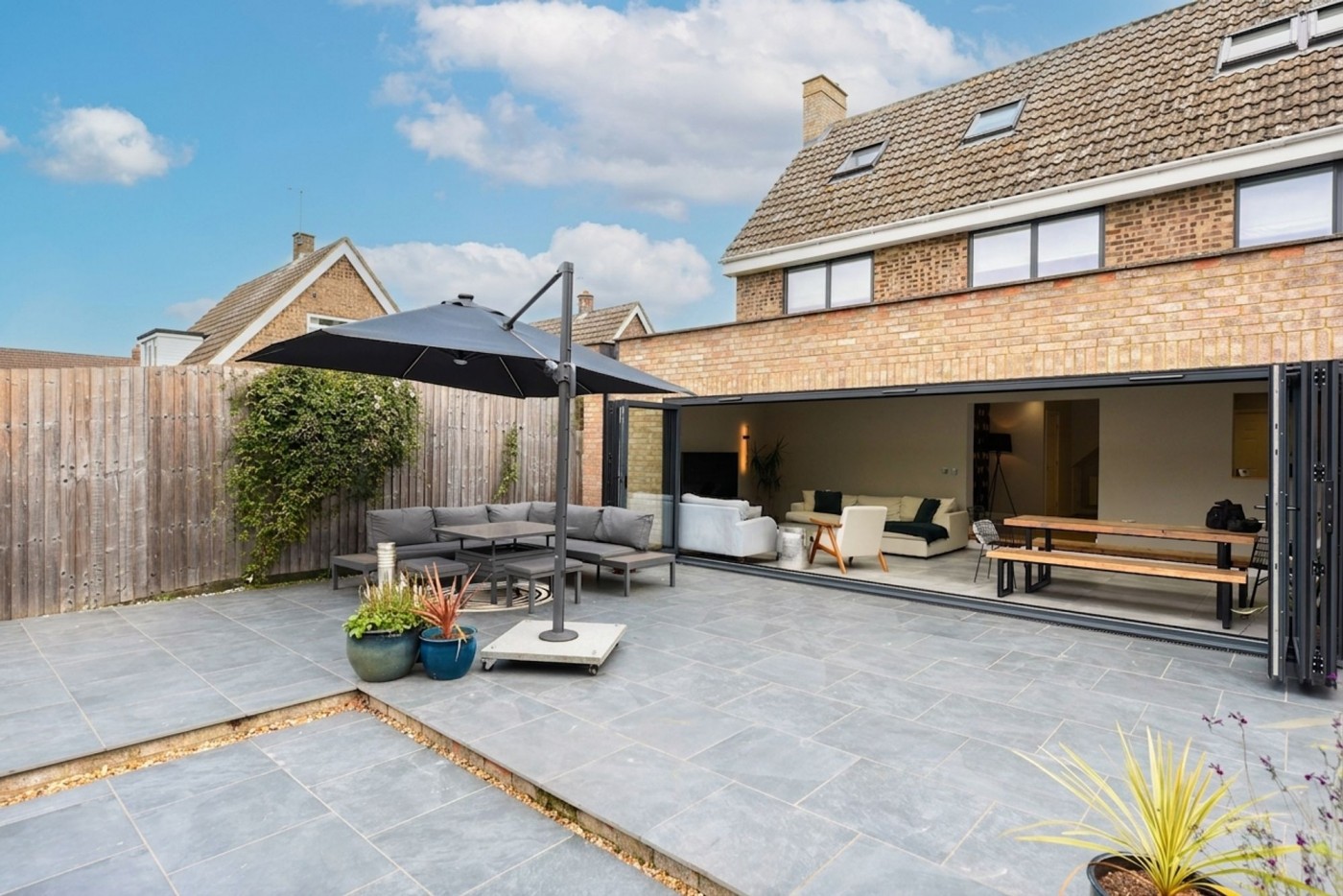 5 bedroom house in Station Road, Catworth