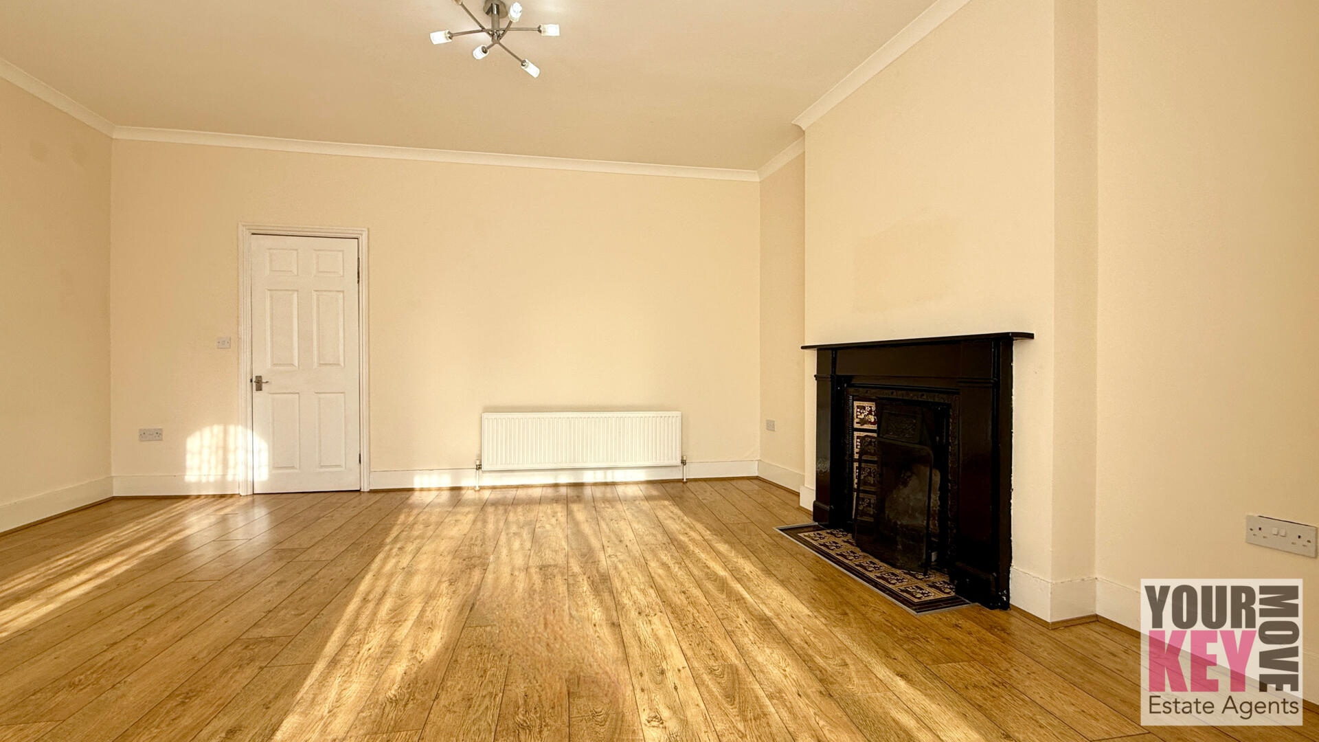 2 bedroom house in Broadmead Road, Folkestone, Kent CT19 5AN