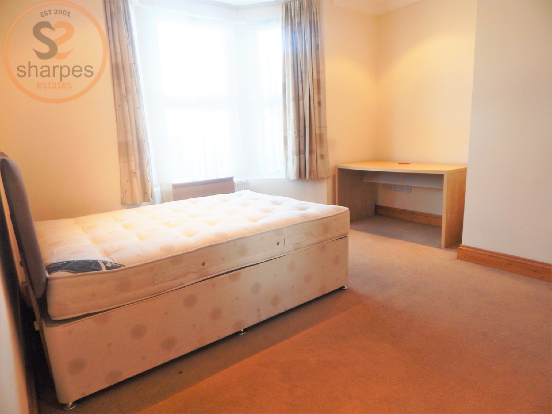 Robinson Road, Merton, London, Greater London