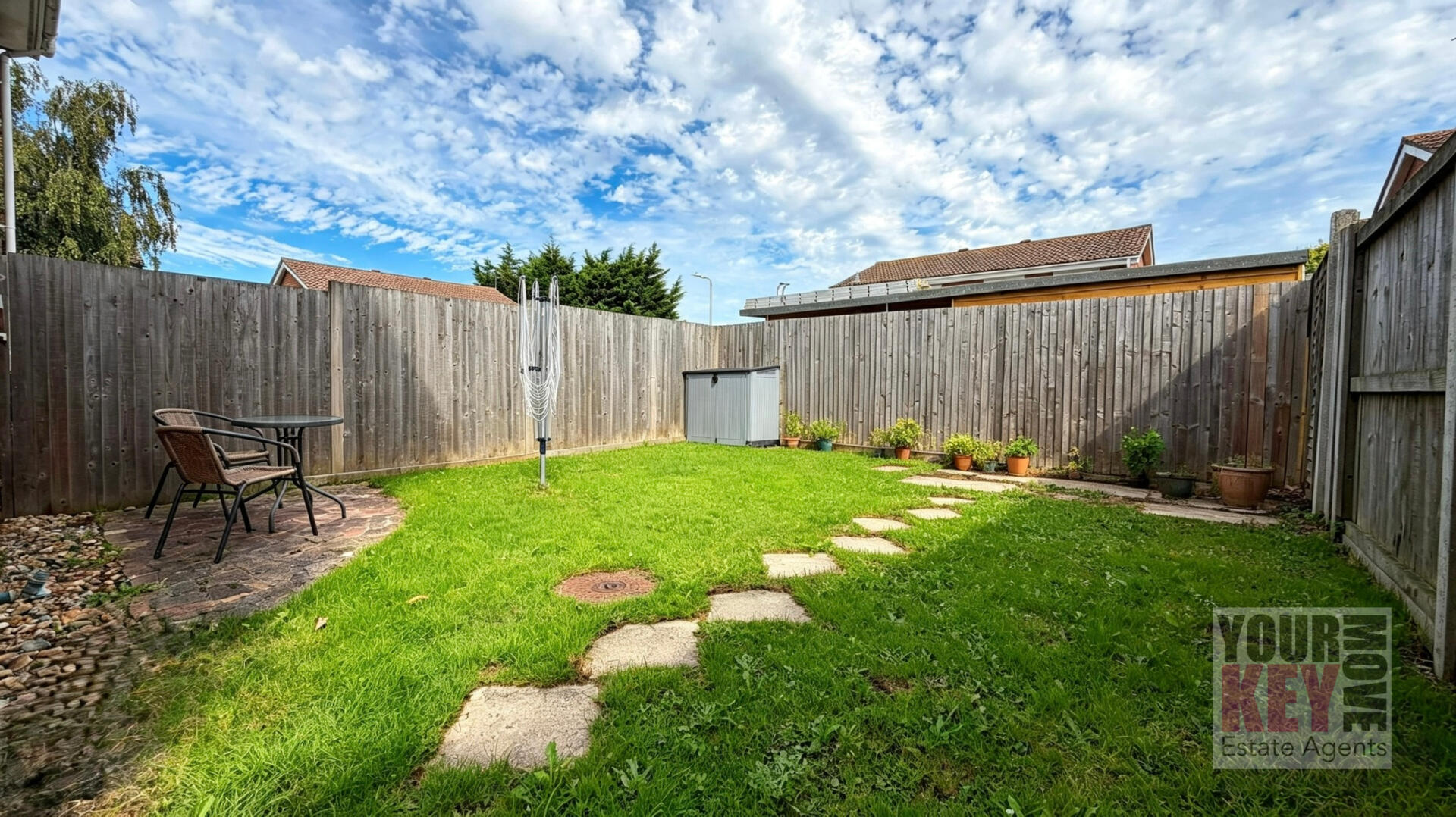 2 bedroom house in Firs Lane, Folkestone, Kent CT19 4QE