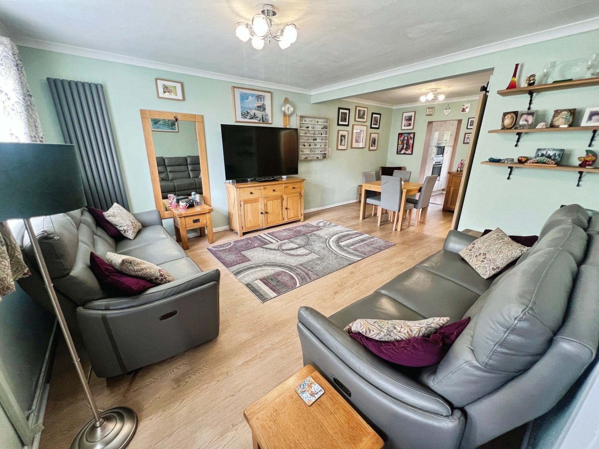 Rowsley Avenue, Heaton