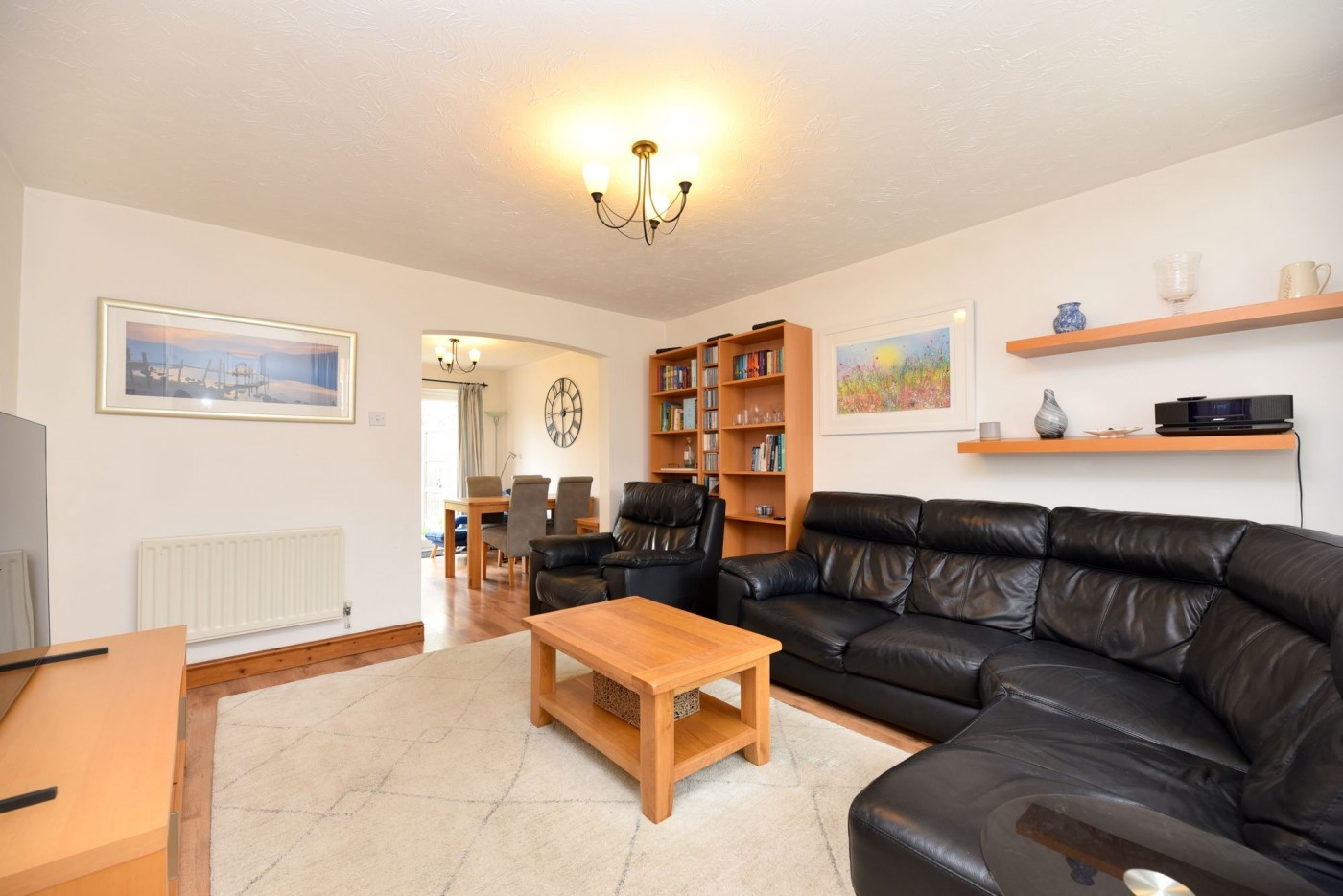 3 bedroom house in Weavers Green, Sandy