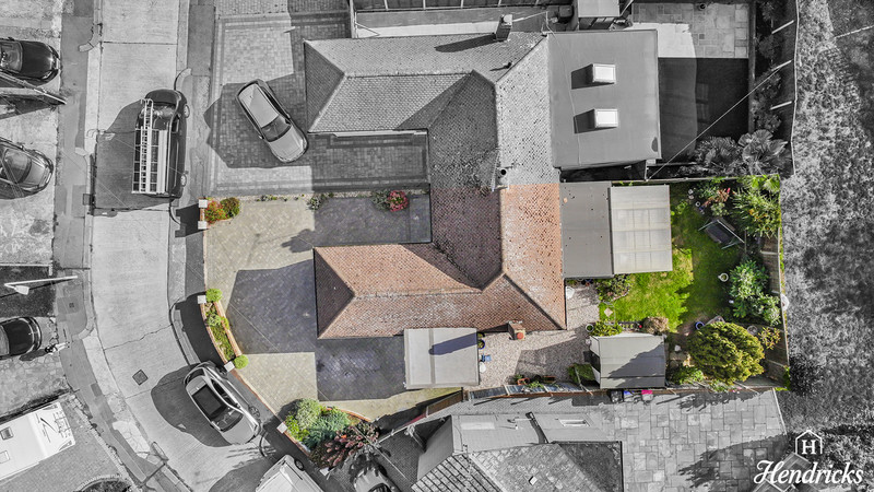 Blenheim Park Close, Leigh-on-sea, SS9 4