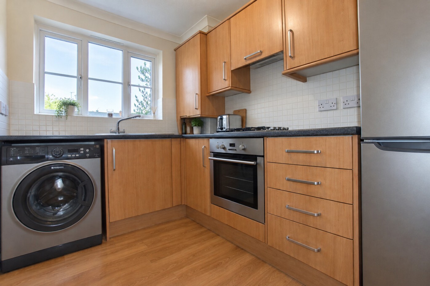 2 bedroom mid terraced house in Fox Hole Close, Warboys