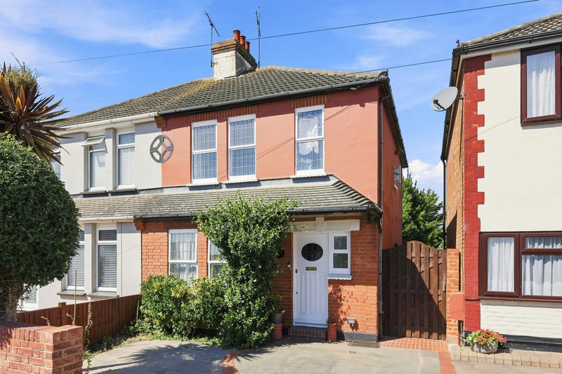 Wakering Road, Southend-on-sea, SS3 9