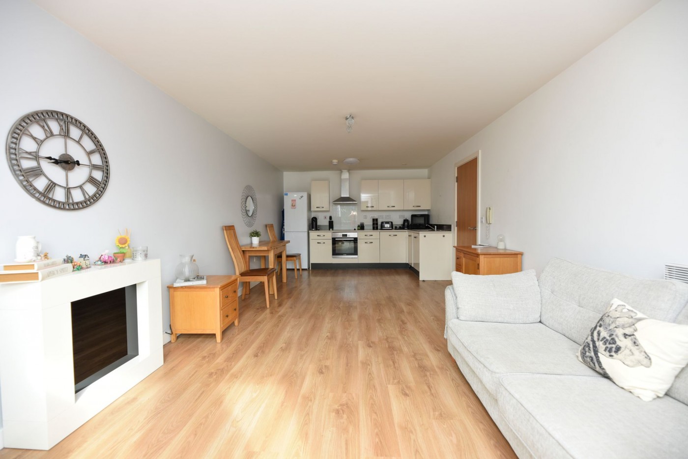 2 bedroom flat in Princes Street, Huntingdon