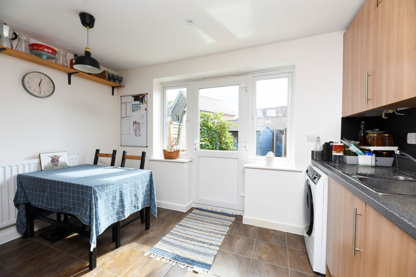 2 bedroom house in Beaton Crescent, Huntingdon