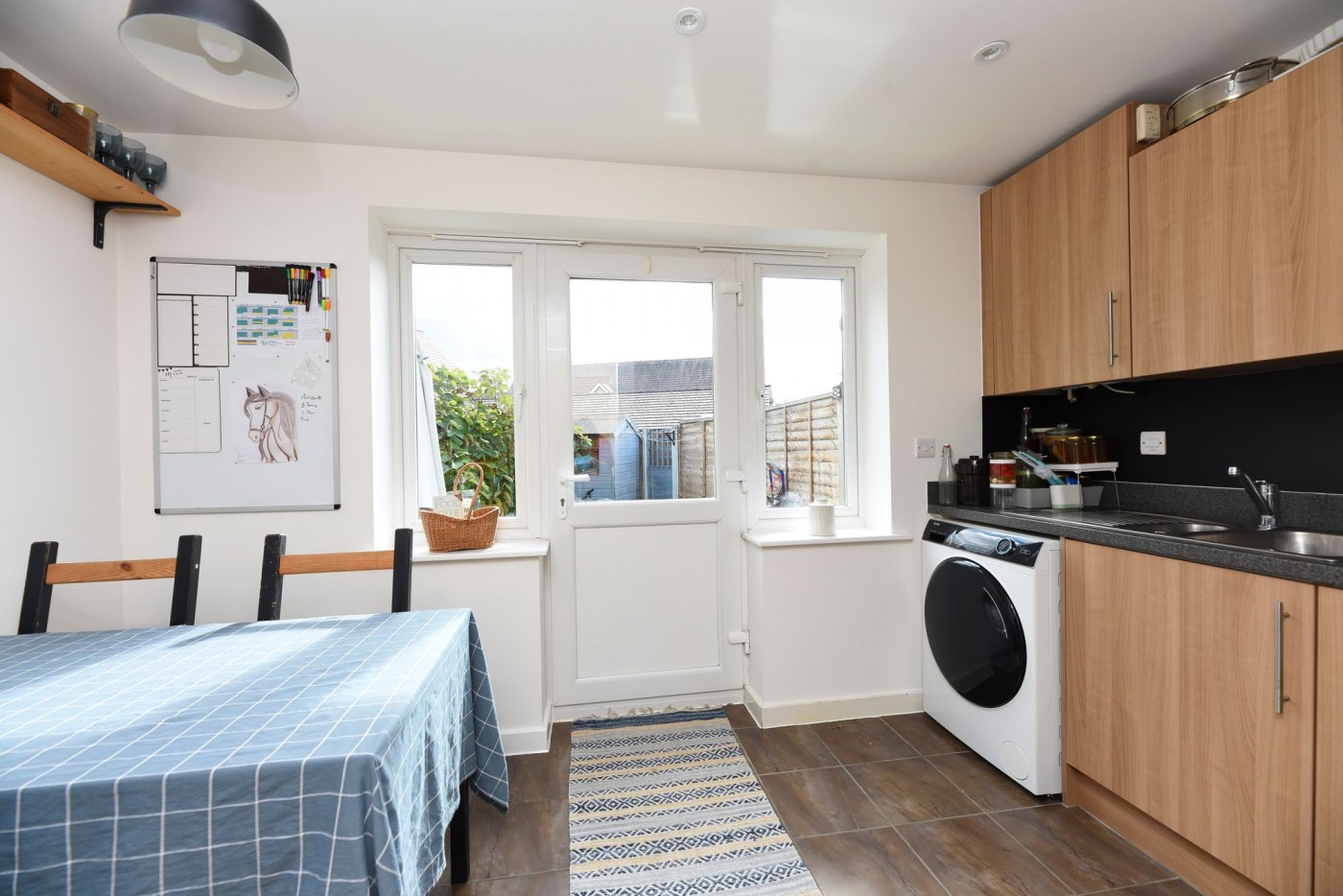 2 bedroom house in Beaton Crescent, Huntingdon