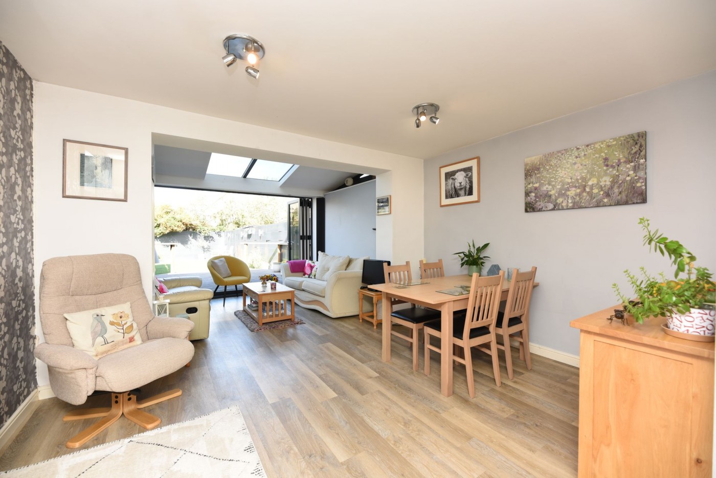 4 bedroom house in Stokes Drive, Godmanchester