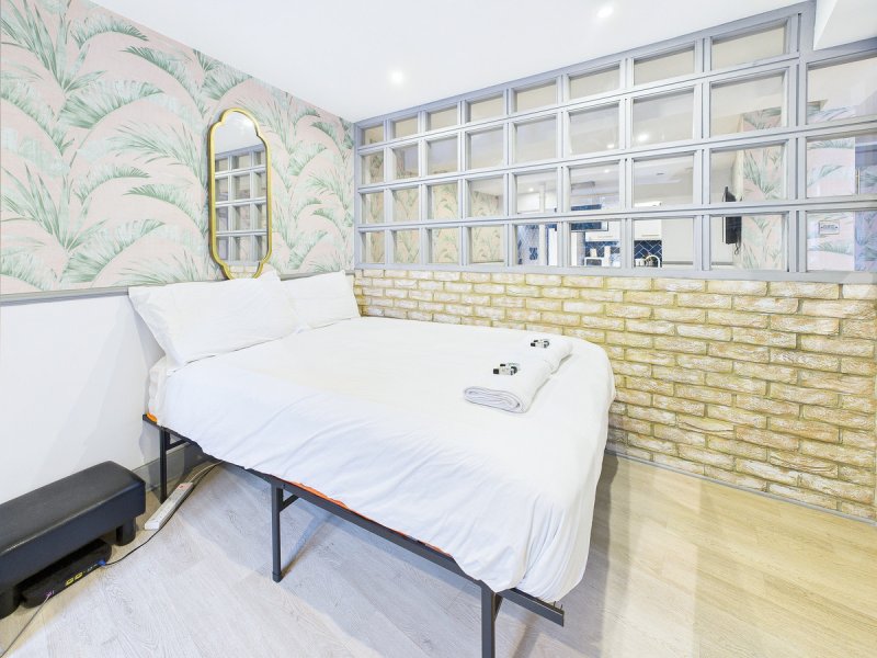 1 bedroom House - Wells House Road, London, NW10
