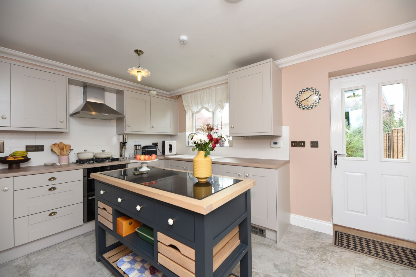3 bedroom house in Eppeworth Drive, Alconbury Weald