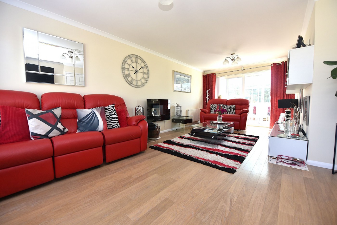 3 bedroom bungalow in Ridgeway, Perry