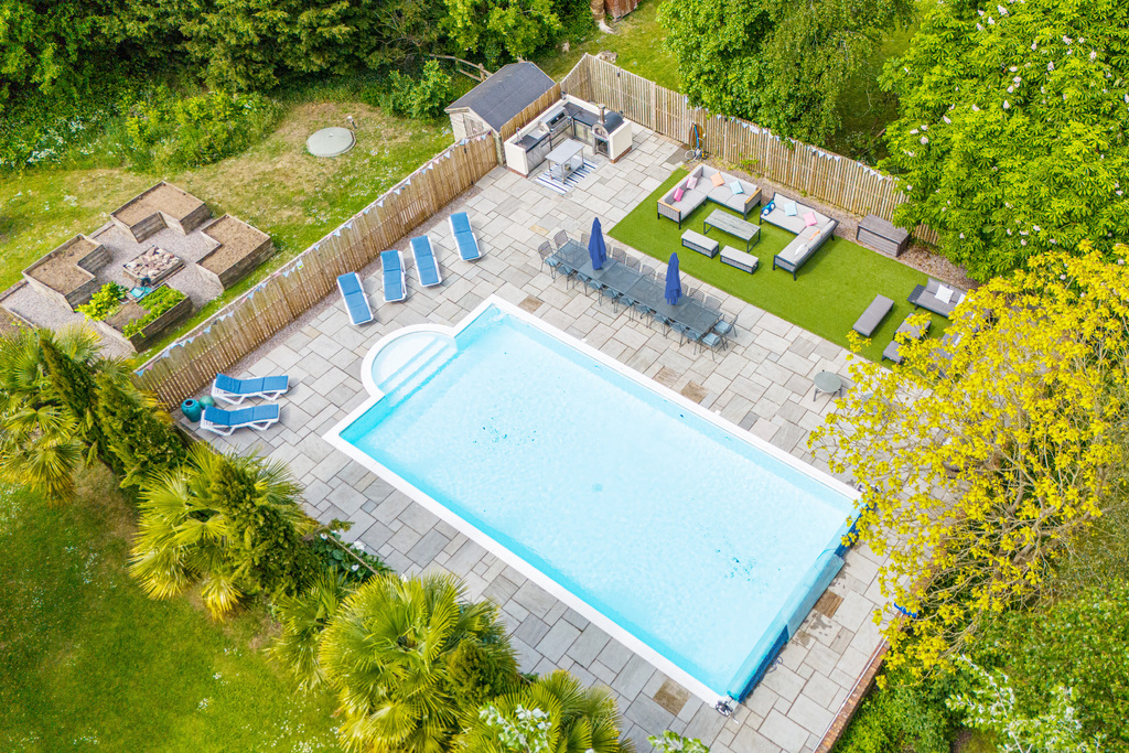 10 bedroom House - Whitebirch Manor, Manor Branches, Awre, Gloucestershire