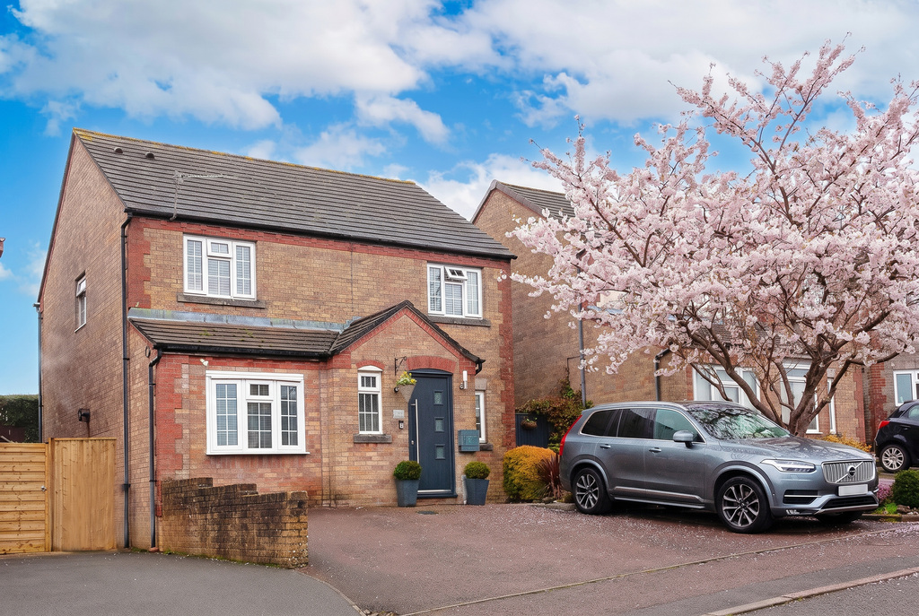 4 bedroom Detached - Mount Pleasant Road, Cinderford, Gloucestershire