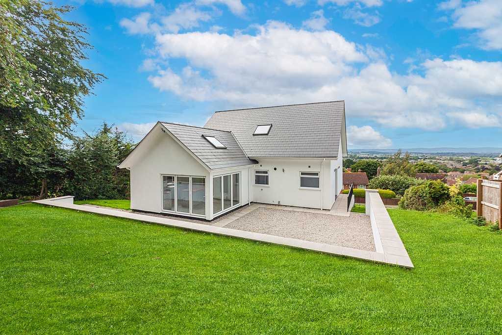 4 bedroom Detached - Four Winds, Ardmore Close, Tuffley, Gloucester, Gloucestershire