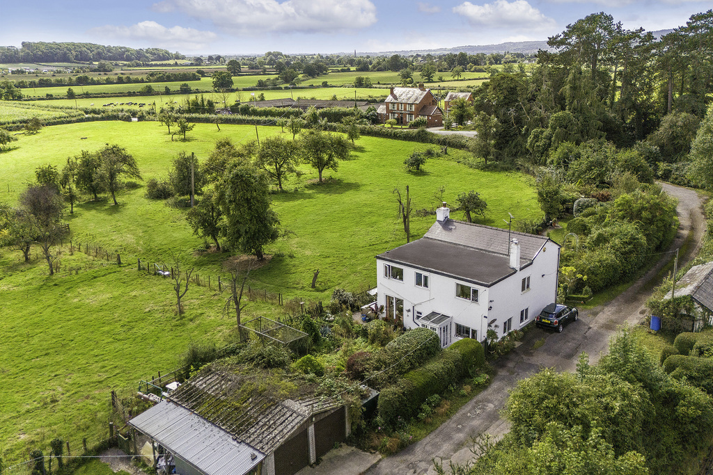 5 bedroom Detached - Station House, Grange Court, Westbury-On-Severn, Gloucestershire