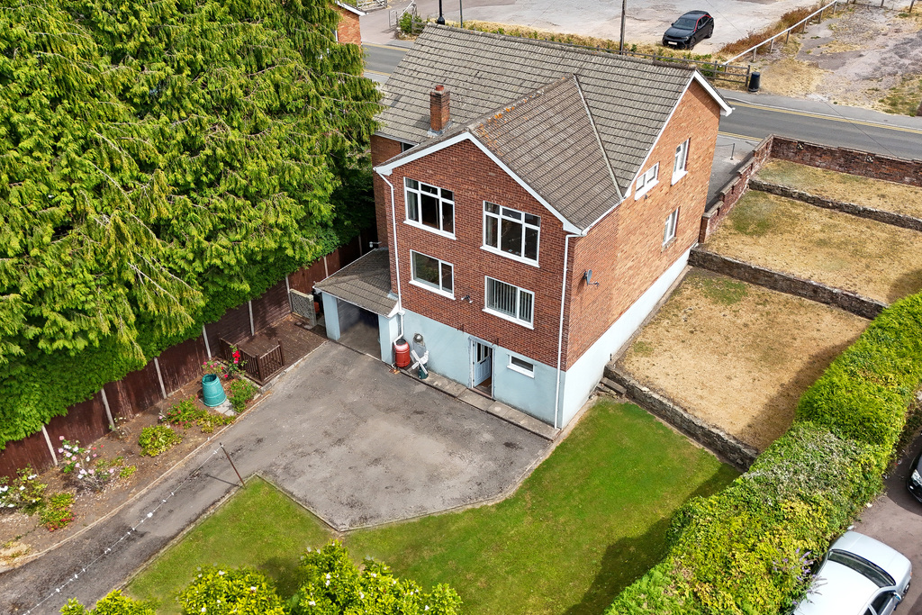 2 bedroom Detached - High Street, Cinderford, Gloucestershire