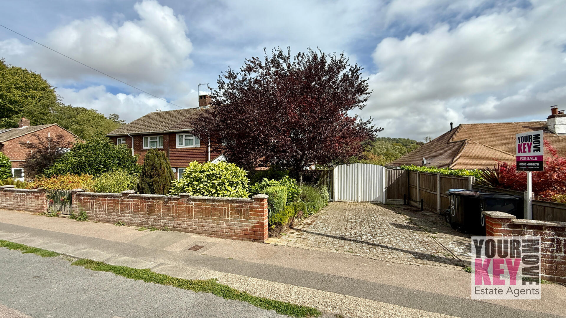 3 bedroom house in Chilton Way, River, Dover, Kent CT17 0QA