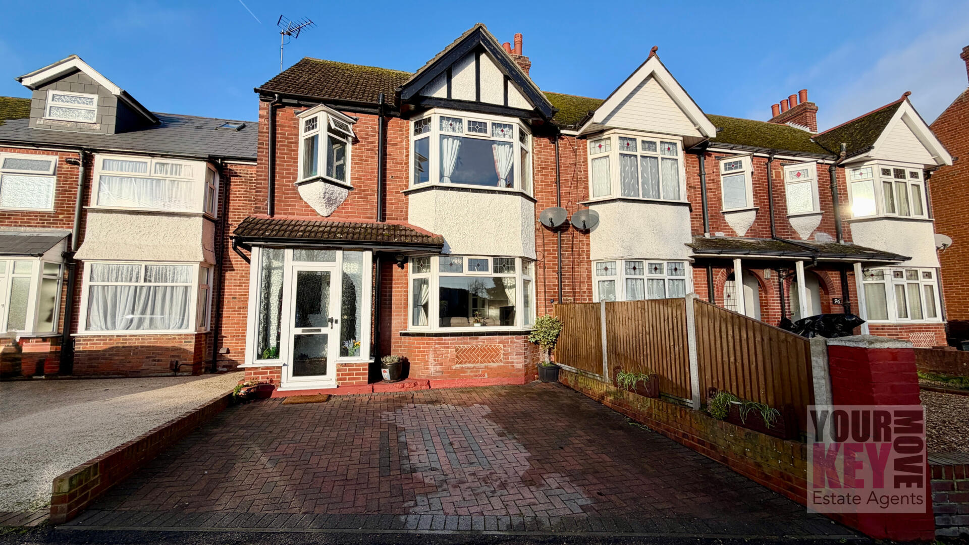 4 bedroom house in Risborough Lane, Folkestone, Kent CT20 3LJ