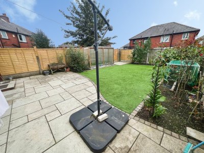 Photo 18