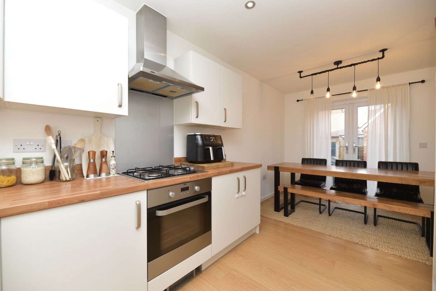 3 bedroom house in Park Close, Fenstanton