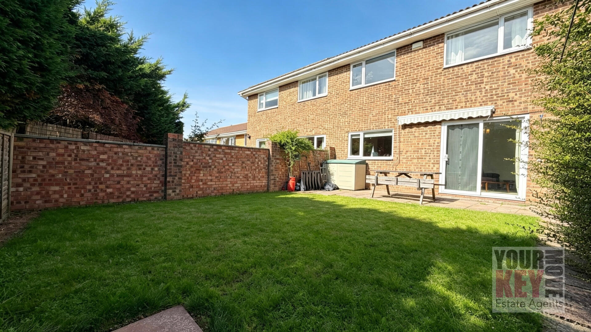 4 bedroom property in Links Way, Folkestone, Kent CT19 5LS