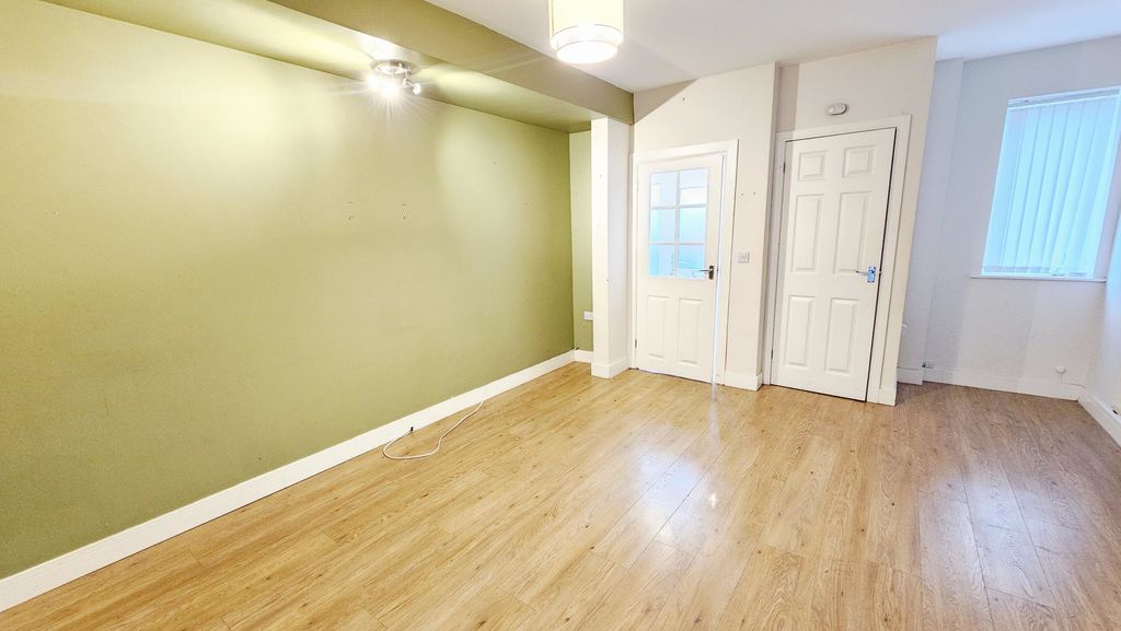2 bedroom property in Jordan Terrace, Holme Lacy Road