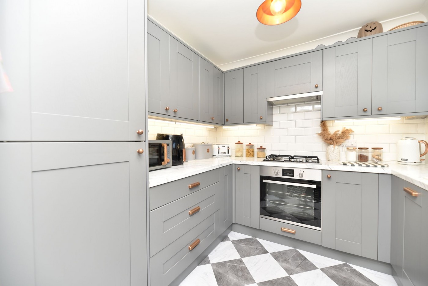 2 bedroom house in Watermead, Bar Hill