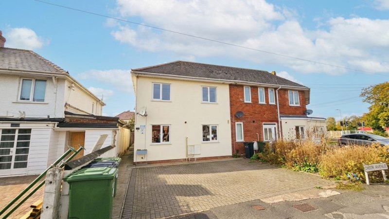 2 bedroom property in Jordan Terrace, Holme Lacy Road
