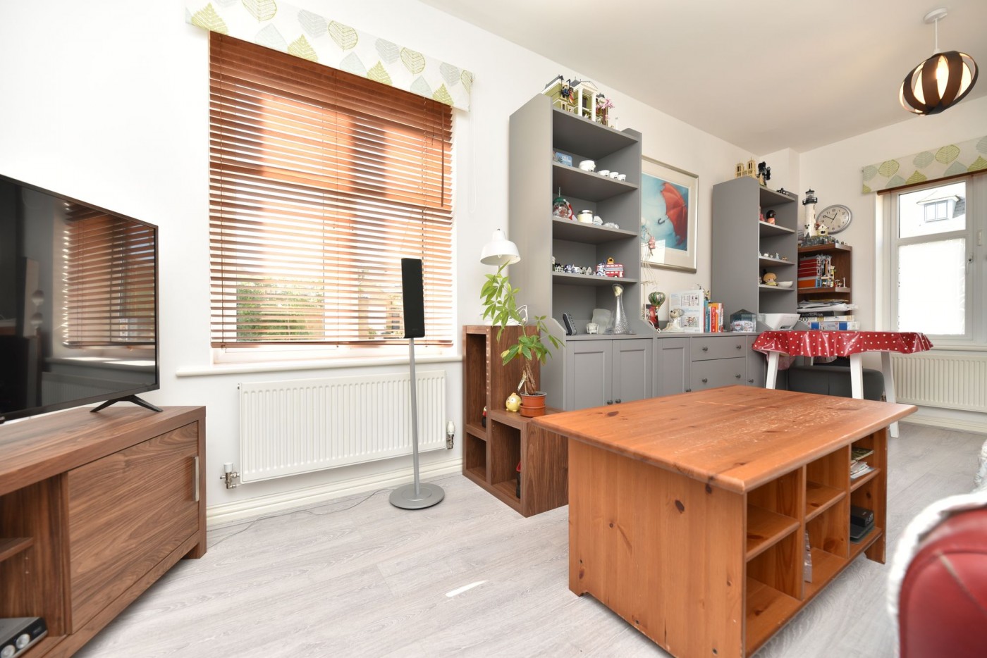 3 bedroom house in Goldcrest Road, St. Ives