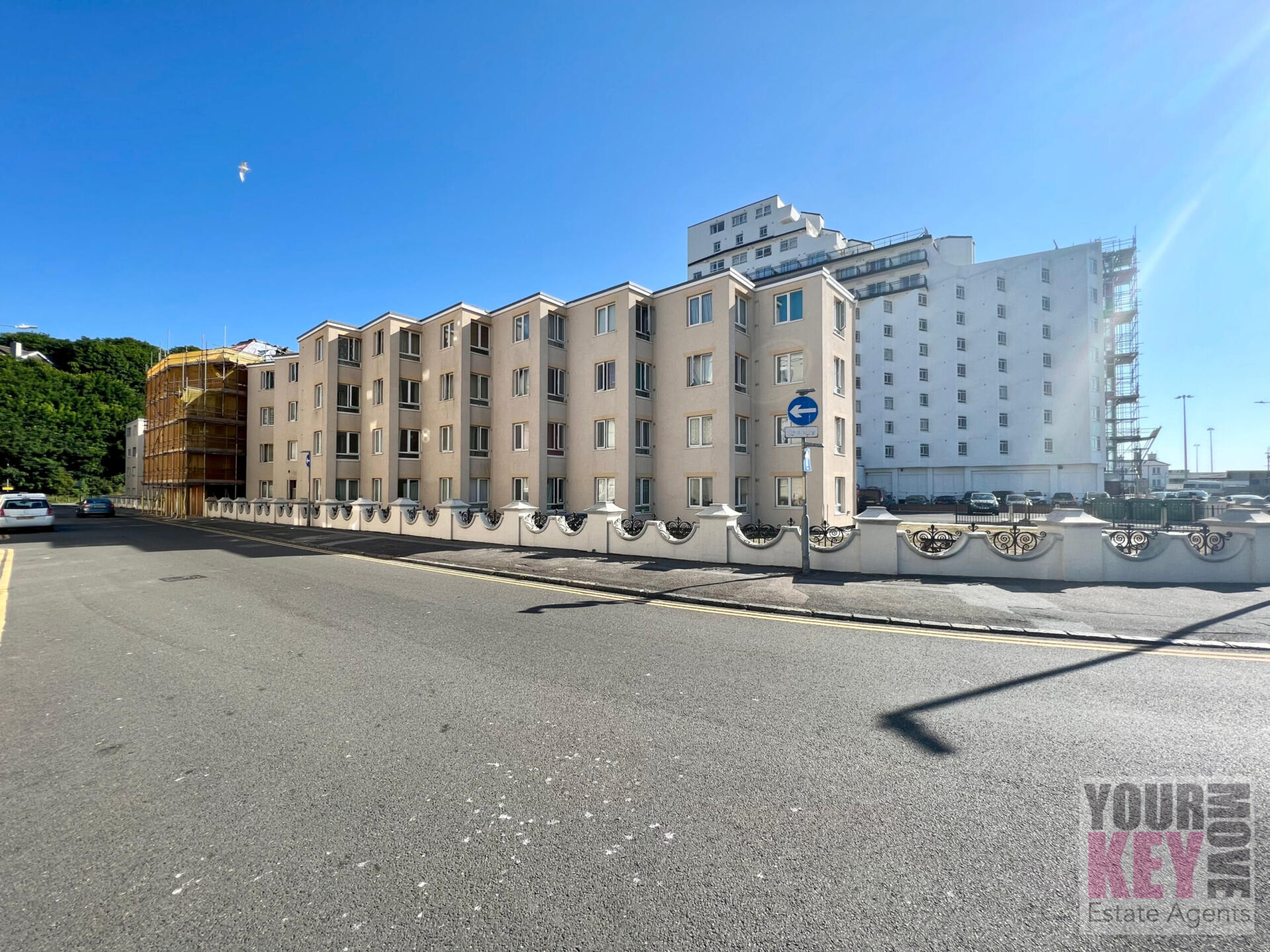 1 bedroom house in Pavilion Court, Marine Terrace, Folkestone, Kent CT20 1QA