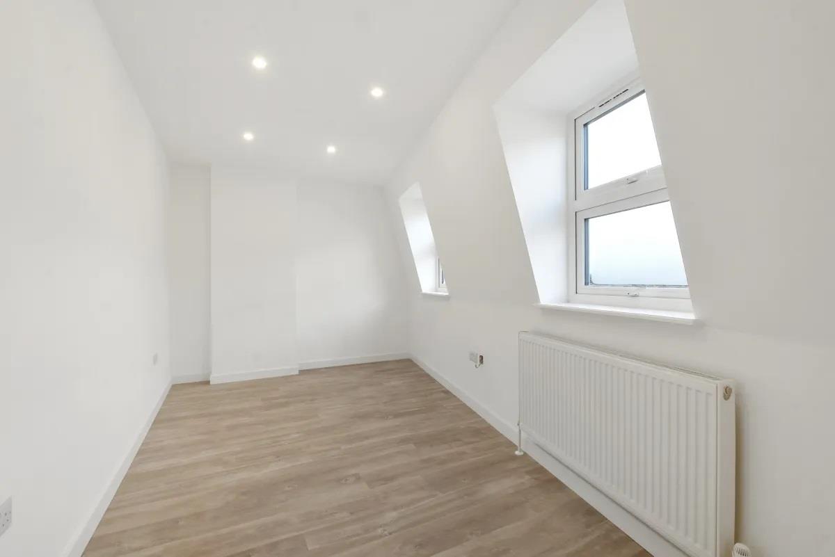 2 bedroom House - Fortune Green Road