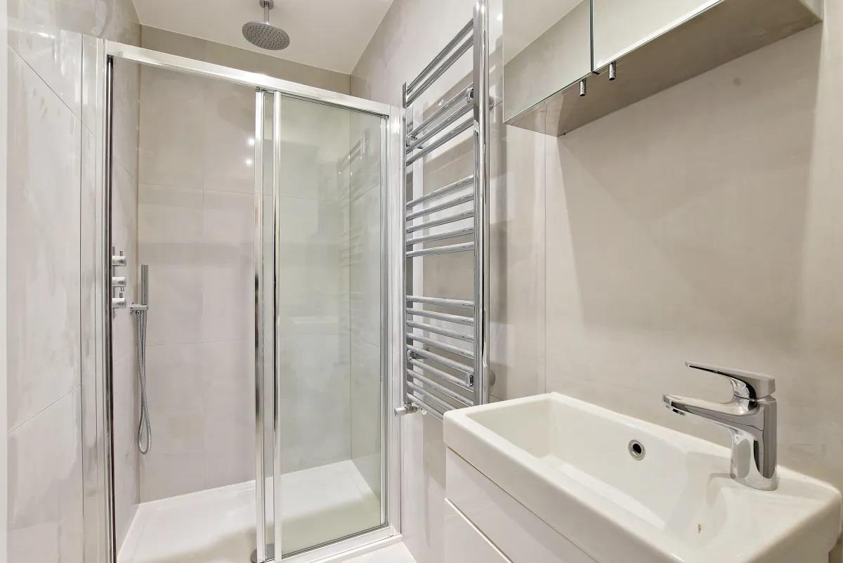 2 bedroom House - Fortune Green Road