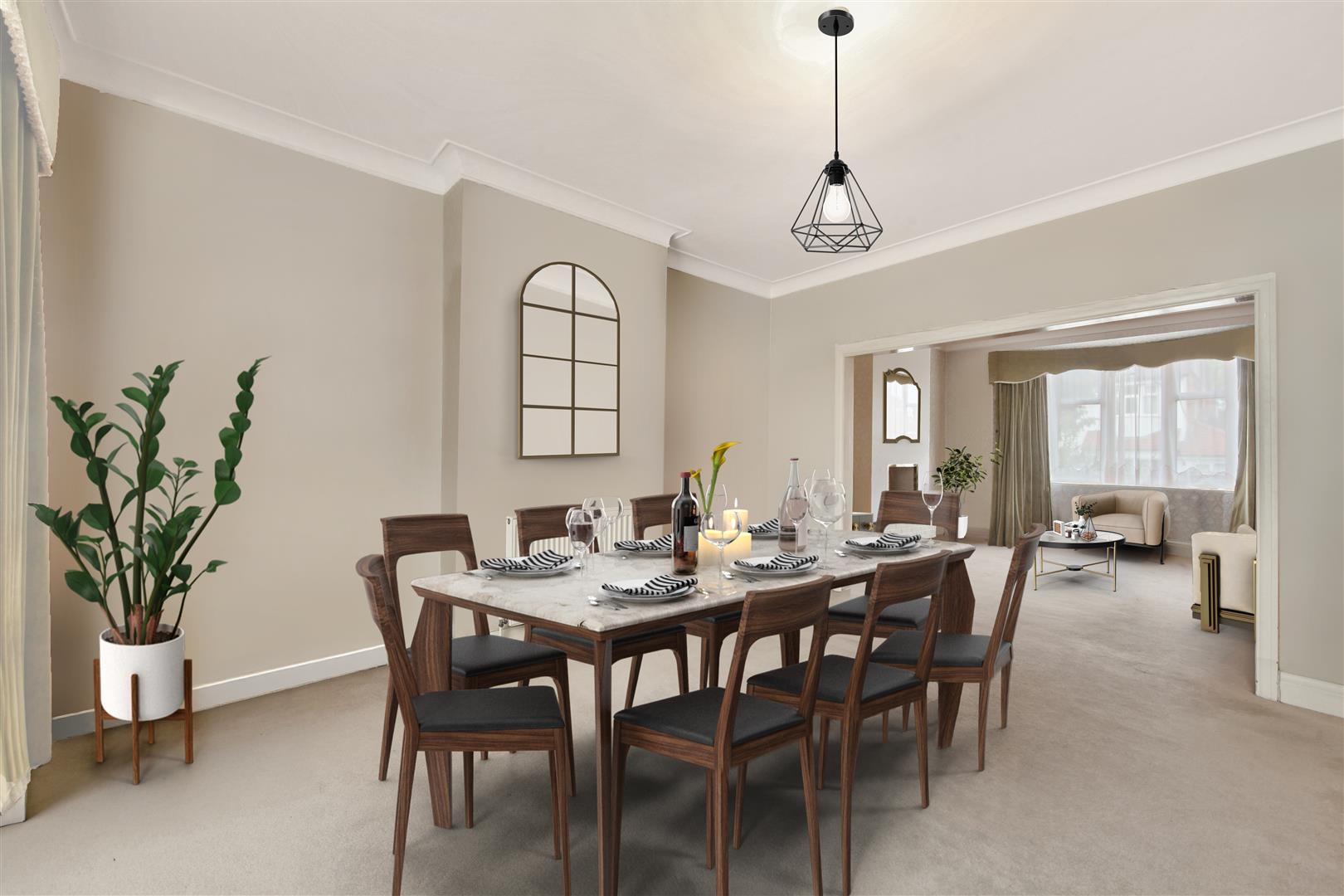 3 bedroom Semi-detached - Cyprus Gardens