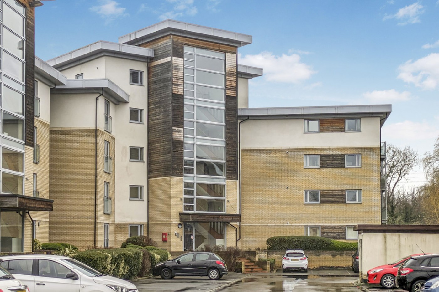 2 bedroom apartment in Percy Green Place