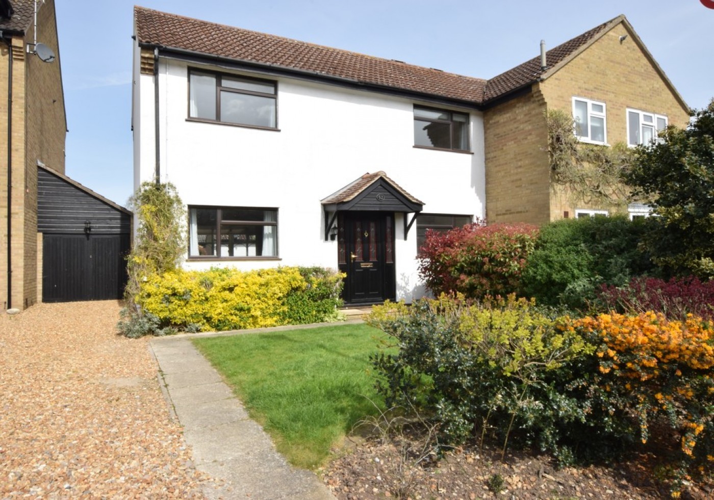 3 bedroom semi-detached house in Huntingdon Road