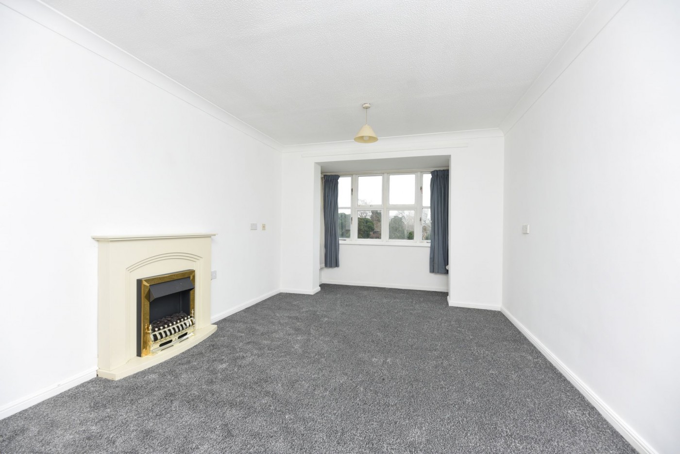 2 bedroom apartment in Brampton Road