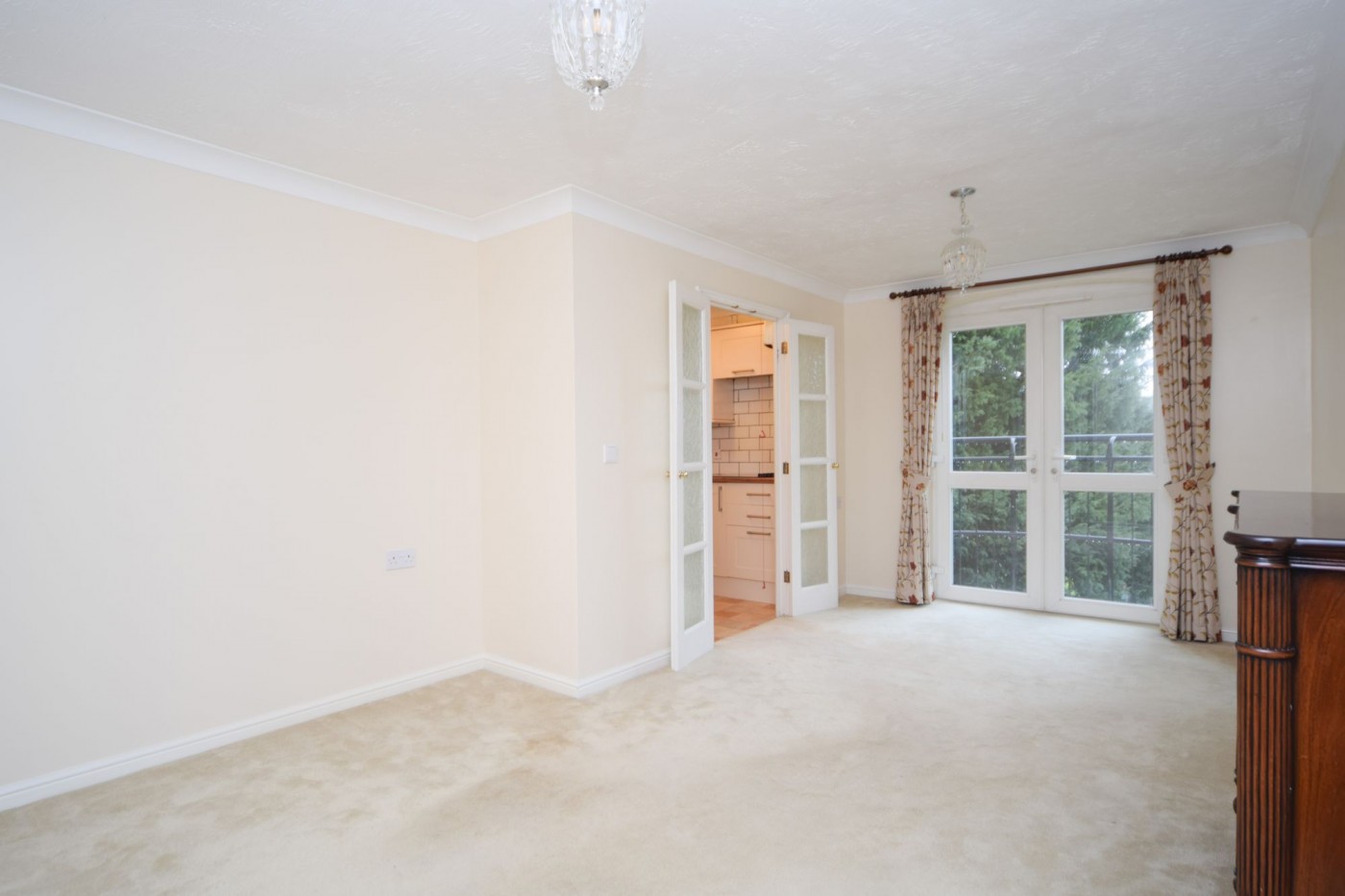 2 bedroom apartment in George Street, The Views George Street