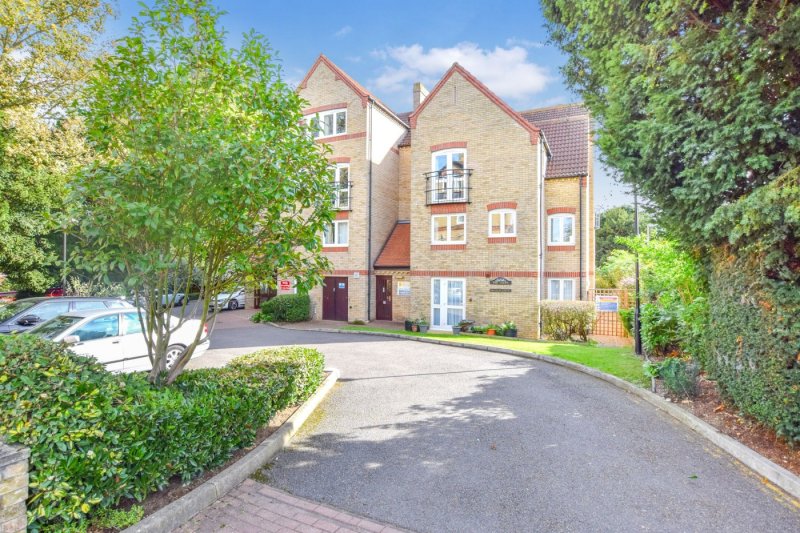 2 bedroom apartment in George Street, The Views George Street