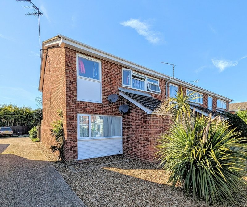 2 bedroom flat in Bottels Road