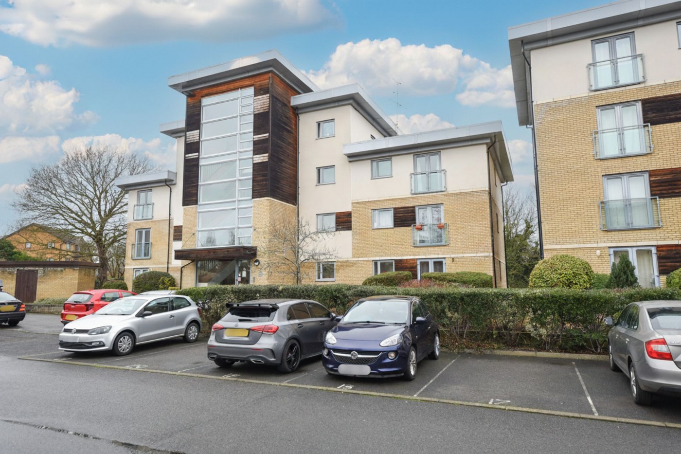 2 bedroom flat in Percy Green Place